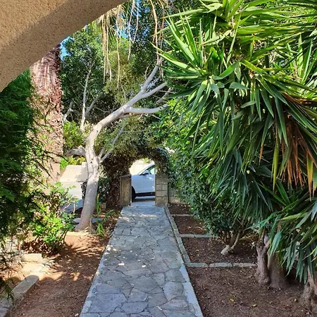 The Little House * Voroklini